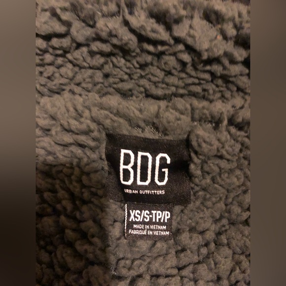 BDG Carmella Reversible Jacket - Picture 3 of 3